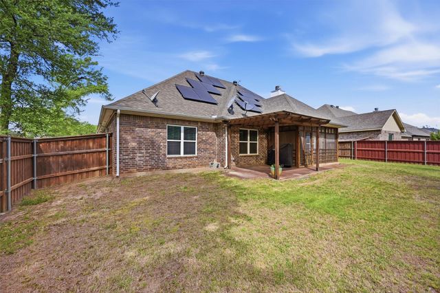 230 Bent Oak Drive, Pottsboro, TX 75076