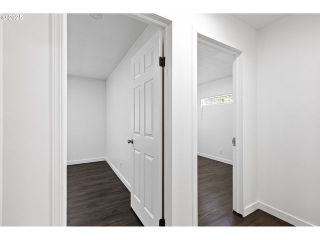 24938 MCCUTCHEON Ave, Veneta, OR 97487