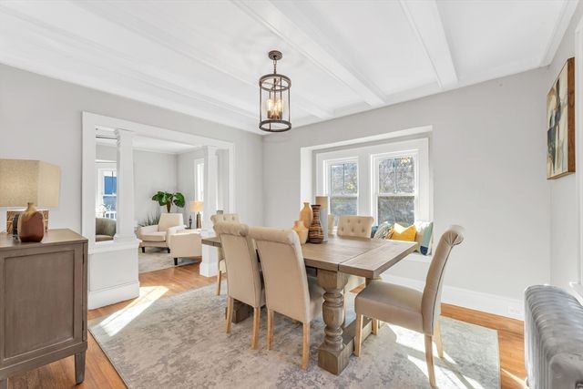 17 Metcalf St, Boston, MA 02131