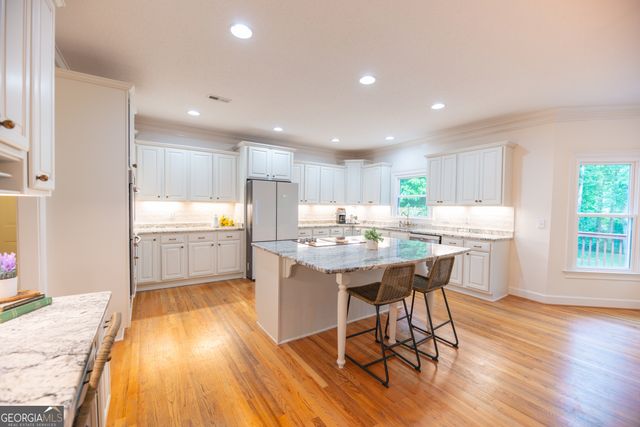 155 Torrey Pines Court, Newnan, GA 30265