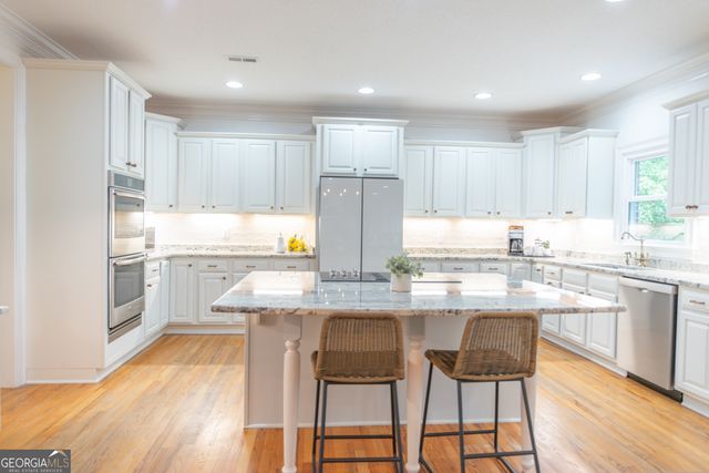 155 Torrey Pines Court, Newnan, GA 30265