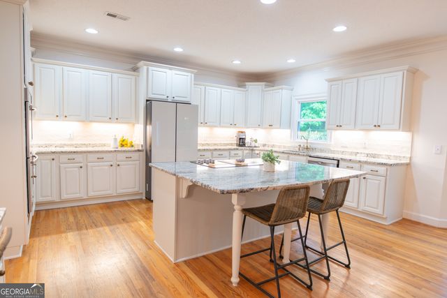 155 Torrey Pines Court, Newnan, GA 30265