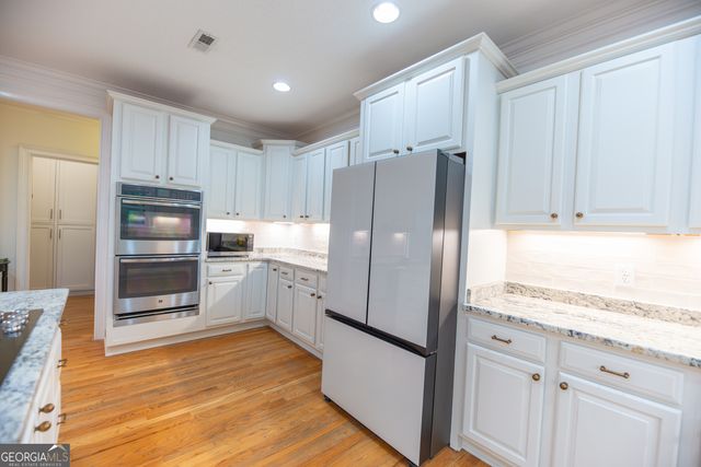 155 Torrey Pines Court, Newnan, GA 30265