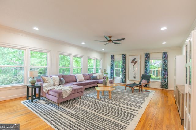 155 Torrey Pines Court, Newnan, GA 30265