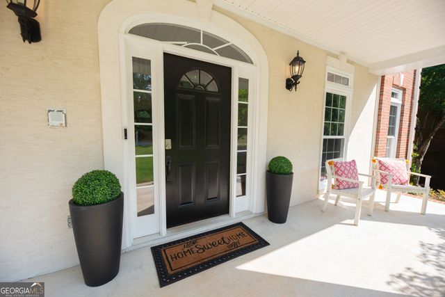 155 Torrey Pines Court, Newnan, GA 30265