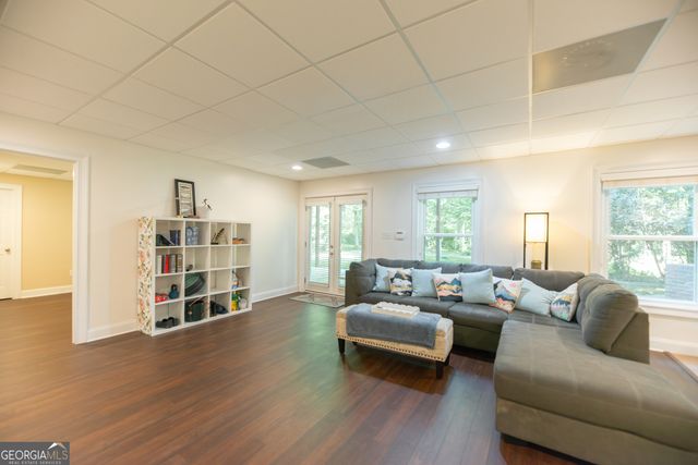 155 Torrey Pines Court, Newnan, GA 30265