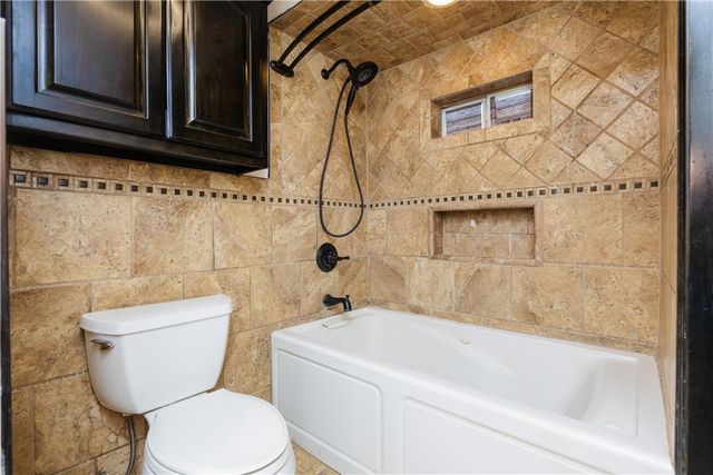 4845 Johnston Dr, Corpus Christi, TX 78415