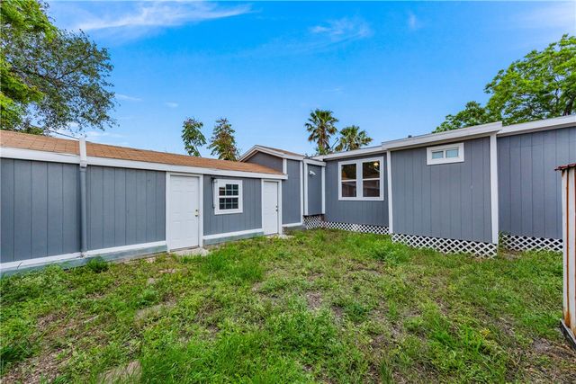 4845 Johnston Dr, Corpus Christi, TX 78415