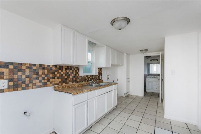 4845 Johnston Dr, Corpus Christi, TX 78415