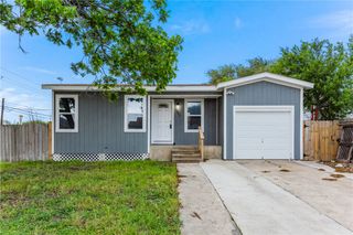 4845 Johnston Dr, Corpus Christi, TX 78415