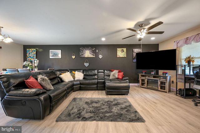 407 DAVID HALL RD, Dover, DE 19904