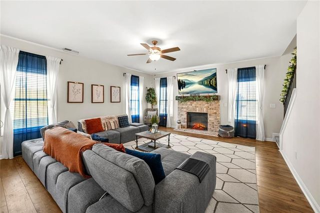 106 Kingston Circle, Carrollton, GA 30117