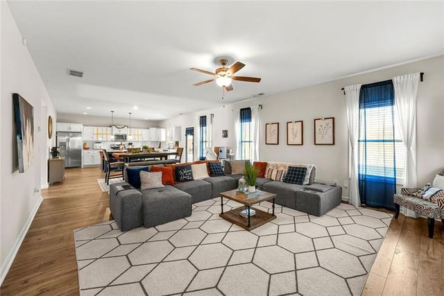 106 Kingston Circle, Carrollton, GA 30117