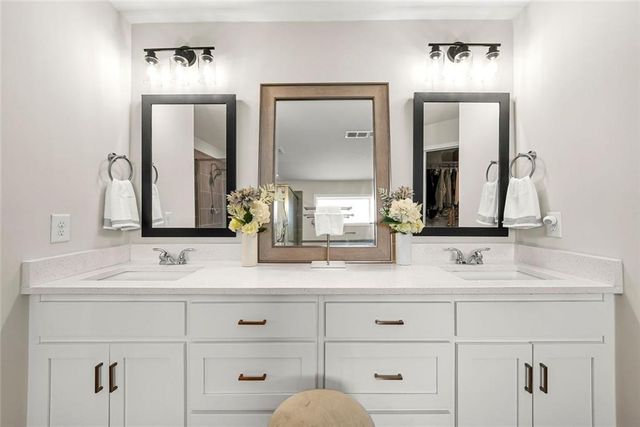 106 Kingston Circle, Carrollton, GA 30117