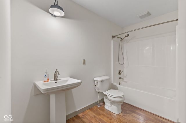 1630 N 400 W, Bargersville, IN 46106