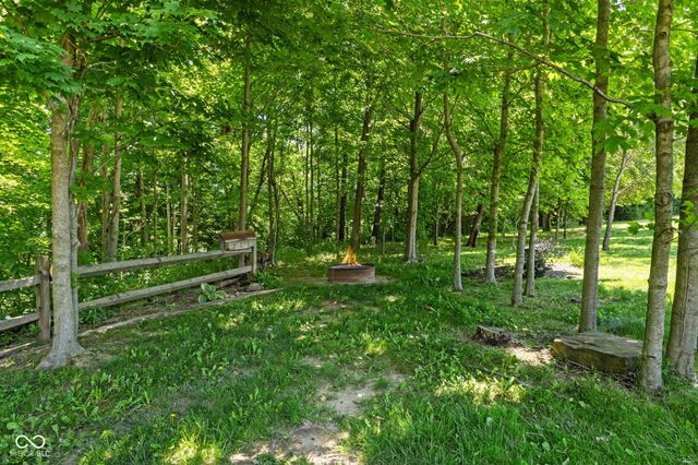 1630 N 400 W, Bargersville, IN 46106