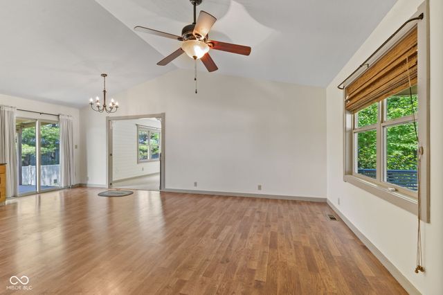 1630 N 400 W, Bargersville, IN 46106