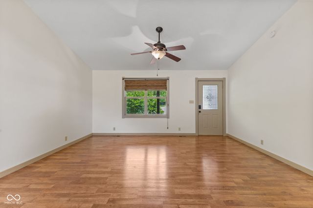 1630 N 400 W, Bargersville, IN 46106