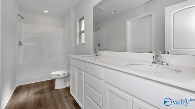 409 Jackson Point Circle, Huntsville, AL 35811