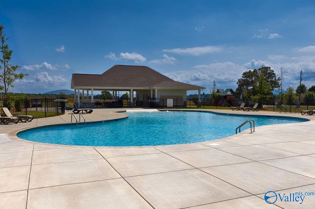 409 Jackson Point Circle, Huntsville, AL 35811
