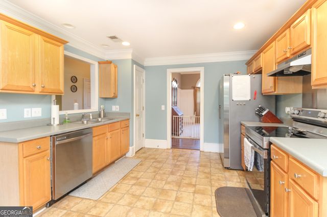 268 E Creek Bend, Athens, GA 30605