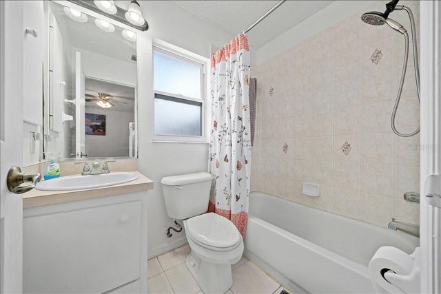 4721 SW 142ND PLACE ROAD, Ocala, FL 34473