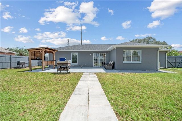 4721 SW 142ND PLACE ROAD, Ocala, FL 34473