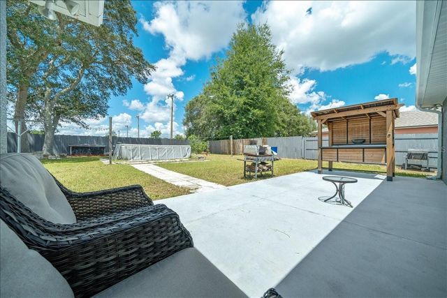 4721 SW 142ND PLACE ROAD, Ocala, FL 34473