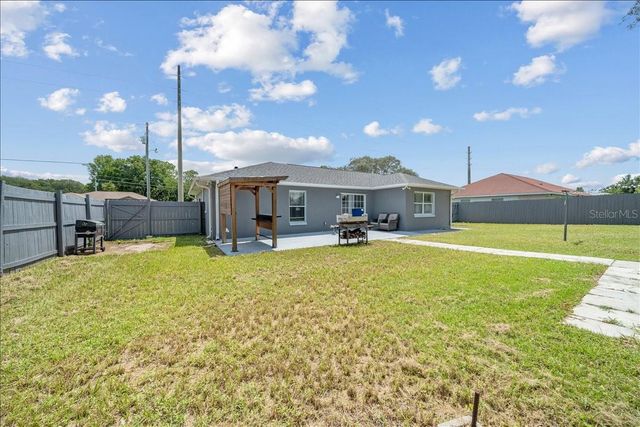 4721 SW 142ND PLACE ROAD, Ocala, FL 34473