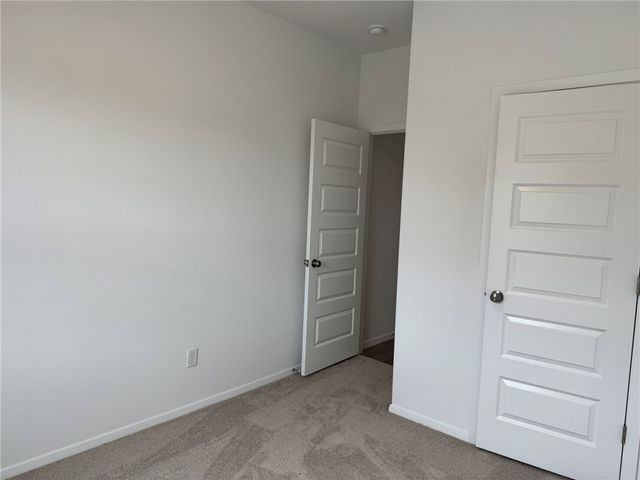 406 B W Cloud Drive, Siloam Springs, AR 72761