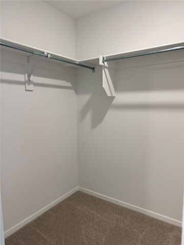 406 B W Cloud Drive, Siloam Springs, AR 72761