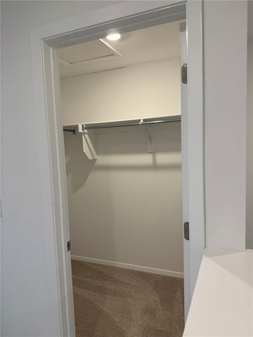 406 B W Cloud Drive, Siloam Springs, AR 72761