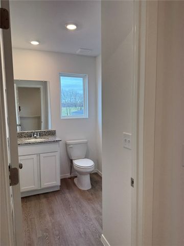 406 B W Cloud Drive, Siloam Springs, AR 72761