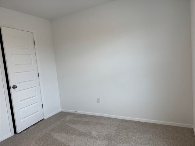 406 B W Cloud Drive, Siloam Springs, AR 72761