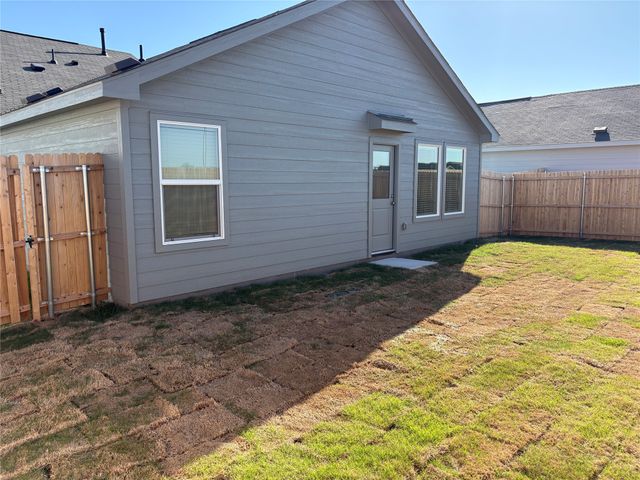 1633 Limpkin Drive, Fort Worth, TX 76140