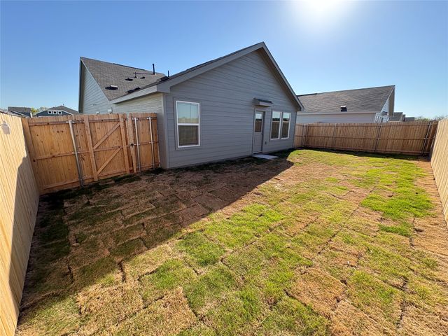 1633 Limpkin Drive, Fort Worth, TX 76140