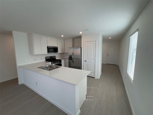 1633 Limpkin Drive, Fort Worth, TX 76140