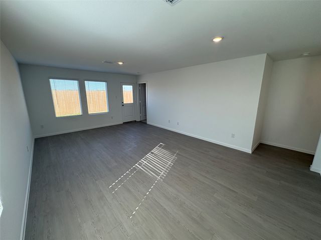 1633 Limpkin Drive, Fort Worth, TX 76140