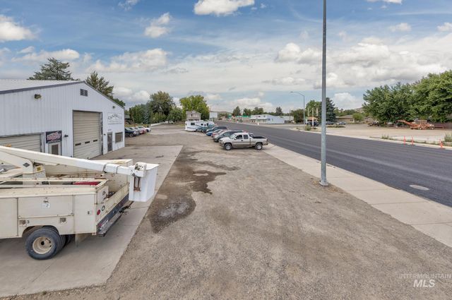 355 E 7th Street, Weiser, ID 83672