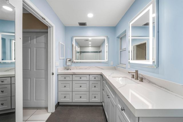 5781 Laurel Green Circle, Boynton Beach, FL 33437
