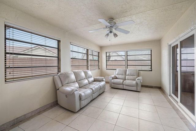 5781 Laurel Green Circle, Boynton Beach, FL 33437
