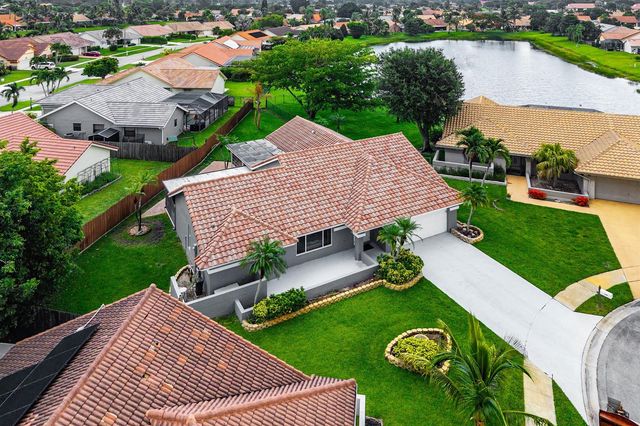 5781 Laurel Green Circle, Boynton Beach, FL 33437