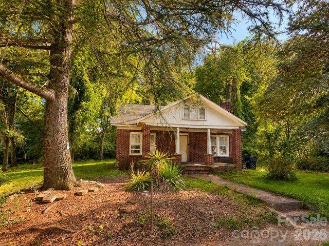 1316 E 35th Street E, Charlotte, NC 28205