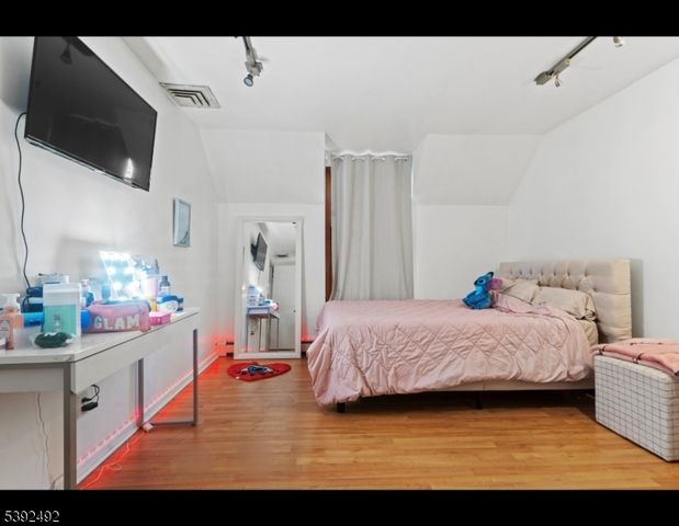 7 Rockburn Pass, West Milford Twp., NJ 07480