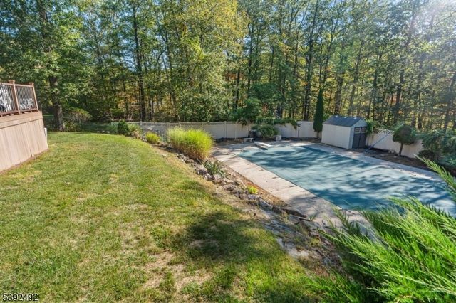 7 Rockburn Pass, West Milford Twp., NJ 07480