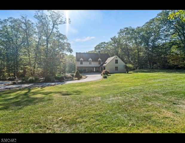 7 Rockburn Pass, West Milford Twp., NJ 07480