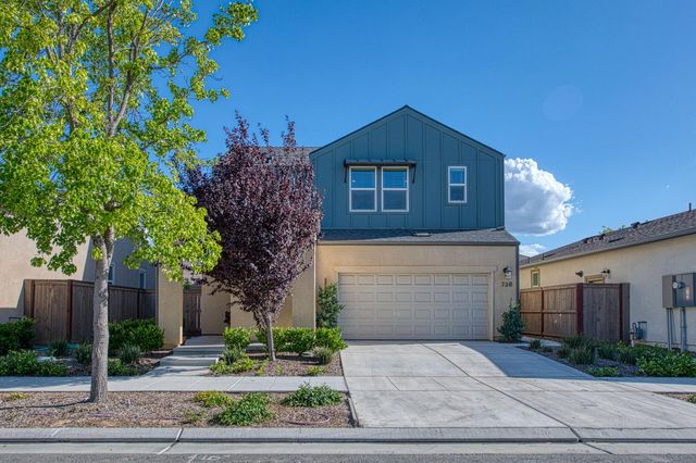 738 Katelyn Avenue, Madera, CA 93636