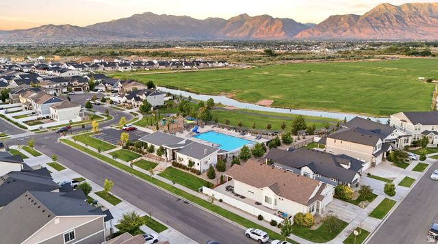 261 S BUCKHORN BATH AVE, Saratoga Springs, UT 84045