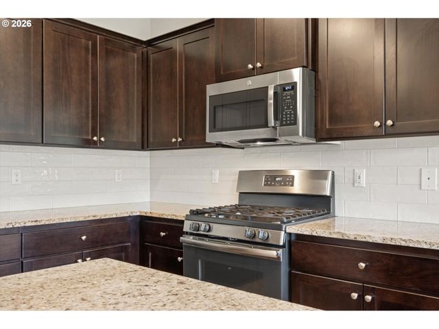 4148 S KENNEDY Dr, Ridgefield, WA 98642