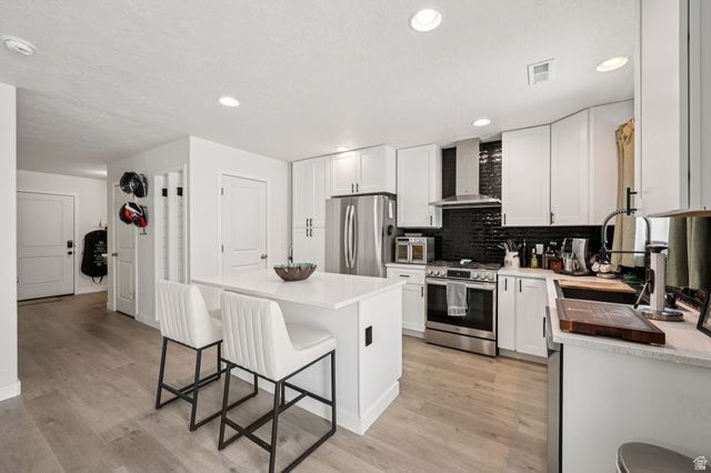 3502 S POPLAR LN, Syracuse, UT 84075